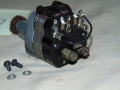 LIONEL O 671 – 2020 1946 VERSION TURBINE ATOMIC MOTOR WITH LARGE GEAR #197