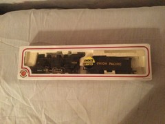 Bachmann #51501 HO prairie Union Pacific 2-6-2 Steam Locomotive & Tender W/ Box