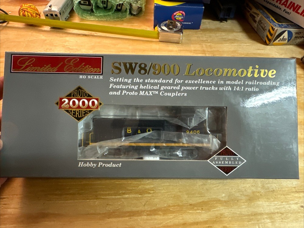 HO Walthers Proto 2000 Baltimore & Ohio SW8/900 Switcher B&O #9400 DCC SOUND NIB