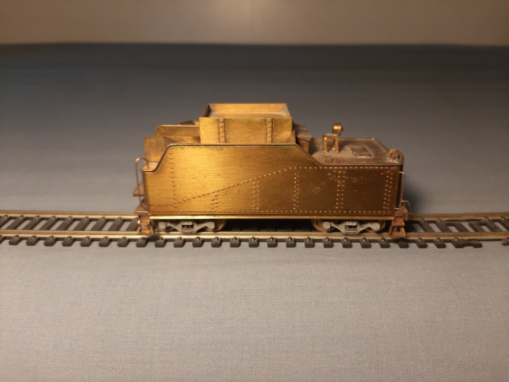 HO Brass United Models PFM Baldwin Coal to Oil Tender 29′ 8000 gallon Atlas