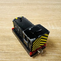 Mavis – Thomas the Tank & Friends Take N Play Along Metal Diecast Push Train