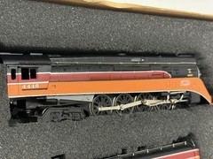 Bachmann Industries GS4 Daylight SP 4-8-4 W/Smoke HD Light Locomotive + Tender