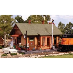 Woodland Scenics N KIT Woodland Station WOOPF5207 N Buildings