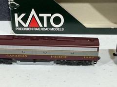 N scale Kato #106-2201 Candian Pacific E8/E9 A+A CP Loco set NEW Test Ran 3.1.1