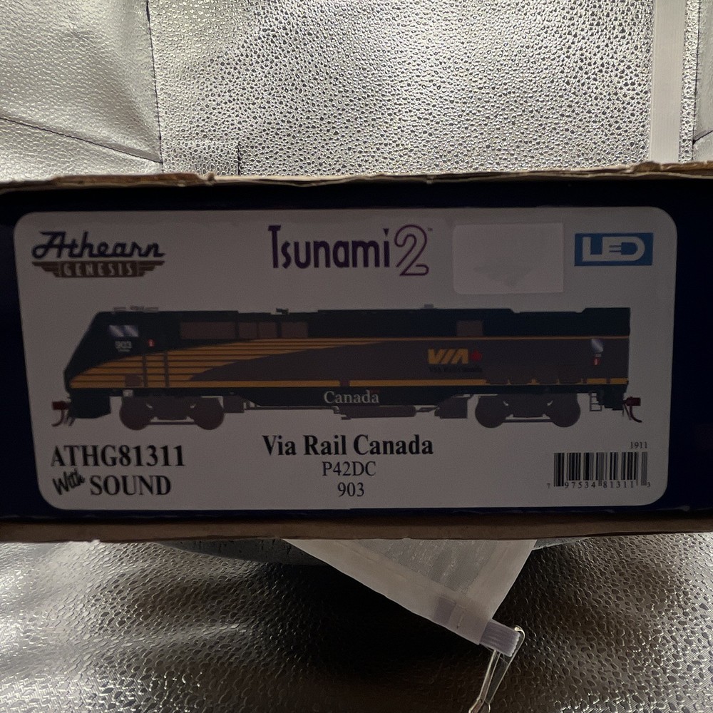 Athearn Genesis HO Via Rail Canada P42DC #903 Tsunami2 DCC Sound LED