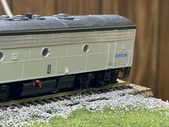 Athearn Genesis G22580 HO Amtrak EMD FP7A/F7B Diesel Loco DC #113A/#161B RARE