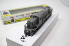 Atlas – Undecorated ALCO RSD – 4/5 Locomotive