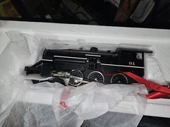 RAILKING MTH CHESAPEAKE AND OHIO STEAM ENGINE AND TENDER, NOS, SEE TEST VIDEO