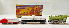 ATHEARN TRAINS, HO SCALE,READY TO GO,IN MINIATURE,BLUE PRINTS FROM ORIGINAL (C2