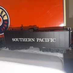 Lionel 38071 Southern Pacific 4-8-8-2 AC-12 Cab Forward Steam Engine O-Gauge LN