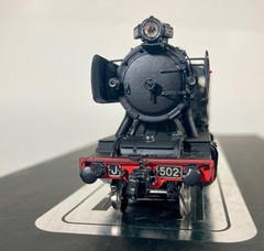 Trainbuilder – Victorian Railways – J Class # J502 Black & Red Steam Locomotive