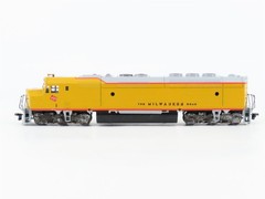 HO Scale Athearn MILW Milwaukee Road “UP Paint” EMD FP45 Diesel Locomotive #1