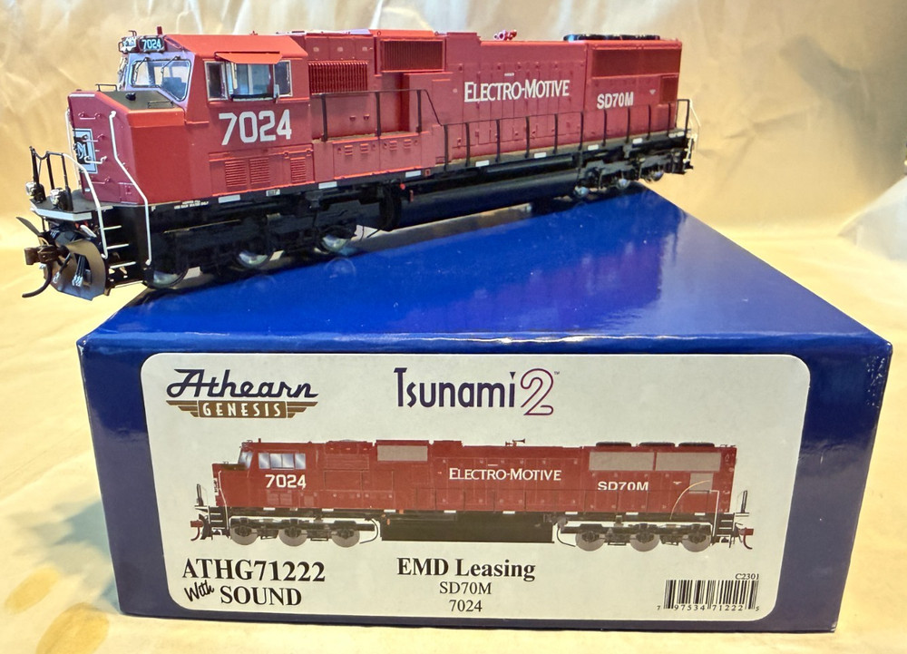 Athearn Genesis HO EMD Leasing SD70M with DCC & Tsunami 2 Sound