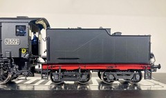 Trainbuilder – Victorian Railways – J Class # J502 Black & Red Steam Locomotive