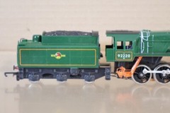TRIANG HORNBY R861 BR GREEN 2-10-0 CLASS 9F LOCOMOTIVE 92220 EVENING STAR 1om