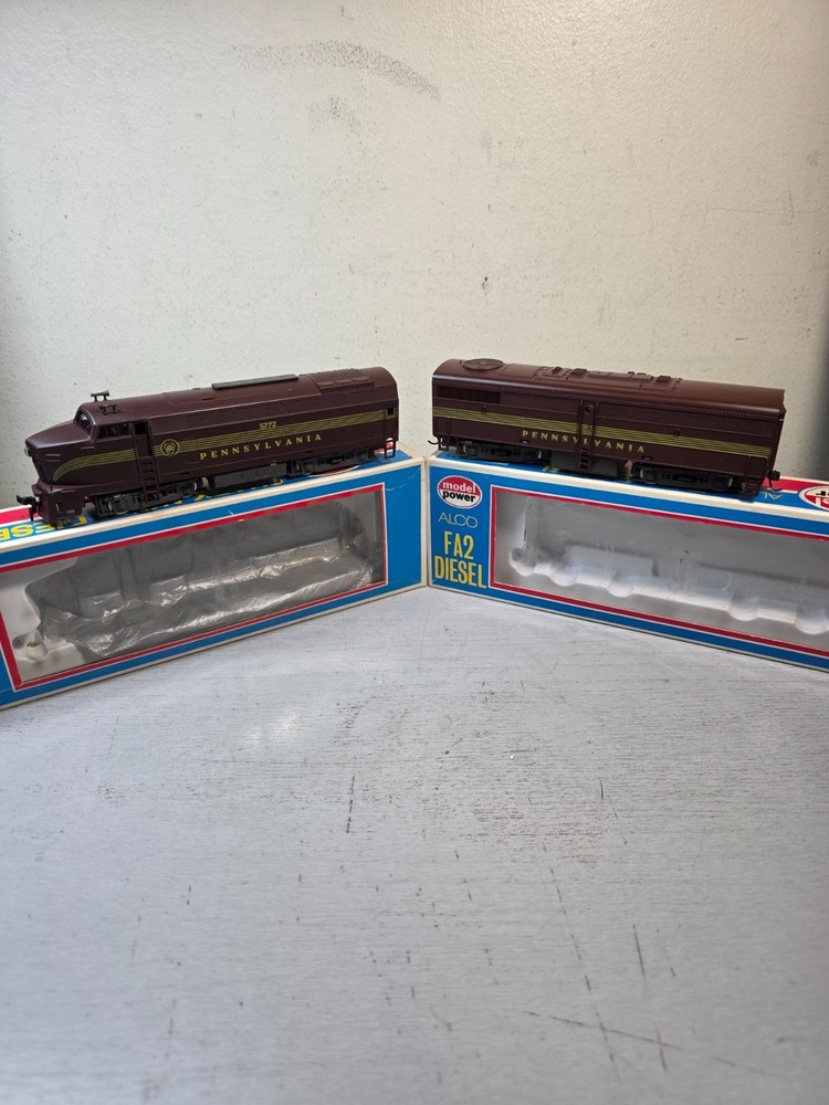 MODEL POWER Pennsylvania Rail Road Shark nose AB Units ++++ Original Boxes ++++