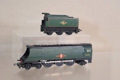 TRIANG T93 TT GAUGE BR 4-6-2 MERCHANT NAVY LOCOMOTIVE 35028 CLAN LINE 1op