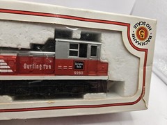 Bachmann HO 41-600-16 Diesel 0-6-0 Plymouth Switcher Loco 9280 Burlington Used