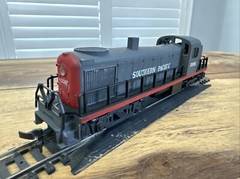 HO AHM SP SOUTHER PACIFIC RS-2 POWERED LOCOMOTIVE # 2061 YUGOSLAVIA