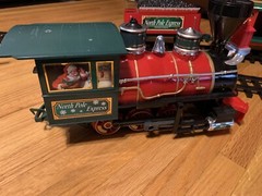 EZTEC G GAUGE CHRISTMAS ENGINE SCIENTIFIC NORTH POLE EXPRESS LOCOMOTIVE Set (C4