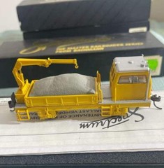 BACHMANN SPECTRUM HO SELF PROPELLED BALLAST VEHICLE W/CRANE NEW IN BOX!!!