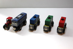 Wooden Train, Engine/tractor/stock,Compatible w/ Thomas the Train&Chuggington