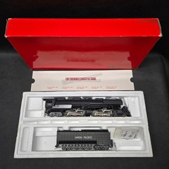 Rivarossi HO 1591 4-6-6-4 Challenger, Union Pacific #3967 in Original Box