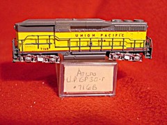 ATLAS ‘CUSTOM’ UNION PACIFIC GP-30B #716B (C NOTE) ‘NEW’ N-SCALE