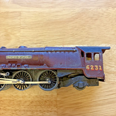Hornby Dublo HO 3 Rail Train for Parts or Restoration – not running