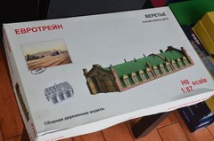 Eurotrain 8703 RUSSIAN LOCOMOTIVE DEPOT KIT HO RARE