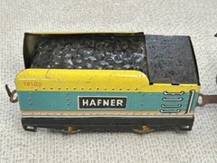 Hafner O scale Wind-Up Train Locomotive Engine 115041 & Tender78100 No Key