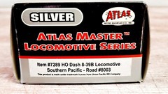 Southern Pacific RR GE Dash 8-39B diesel 8003 Atlas Silver 7289 DCC Ready HO