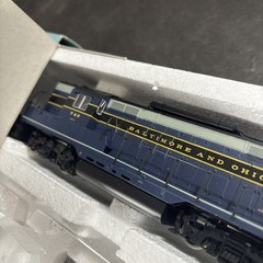 PROTO 2000 HO SCALE LOCOMOTIVE GP9 II ASSEMBLED WORKING 23698 B&O #748 BALTIMORE