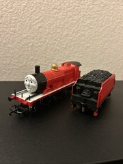 RARE Hornby Thomas and Friends James the Red Engine HO/OO Locomotive
