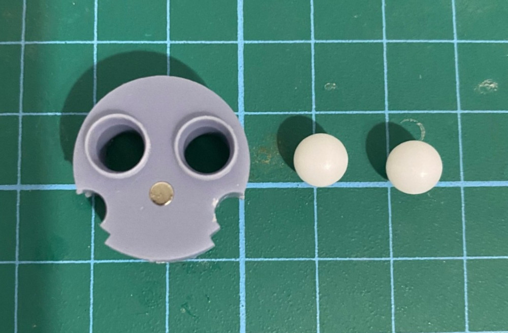 Custom HO/OO Bachmann Henry Magnetic Eye Bracket MKII