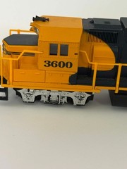 Life-Like HO Scale Santa Fe 3600 Diesel Locomotive Blue Yellow Train Engine