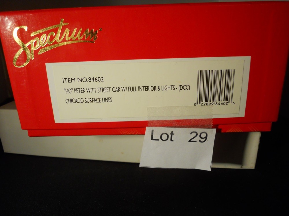 Lot 29: Spectrum #84602 Peter Witt Street Car w/Full Inter and Lights DCC HO