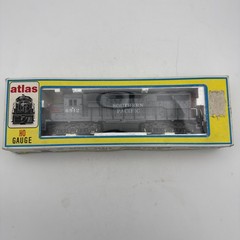 ATLAS # 7014 – SOUTHERN PACIFIC SD35 POWERED LOCOMOTIVE # 6912 -HO SCALE