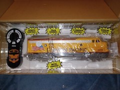 Menards O Gauge POWERED Union Pacific F3 Diesel Locomotive – Sealed Blister