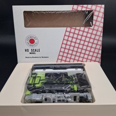 Stewart Hobbies HO New York Central NYC F7B Unit Dummy NonPowered Locomotive Kit