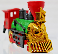 Steam Engine Strong Pull Back 6″ Die Cast & Plastic Stack Green & Red in Color