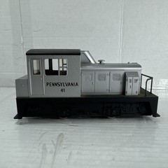 Rivarossi O Gauge 2 Rail Pennsylvania Number 41 Diesel Switcher Locomotive
