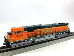 Kato 176-6402 BNSF EMD SD70 Mac #9959, N Gauge