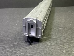 Model Power HO Scale Budd Passenger Dining Car 8862 Santa Fe Railroad Train Car
