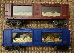 Lionel Mint Series Diesel Locomotive, 9 Mint Series Cars and Caboose hardly used