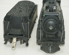 LIONEL POSTWAR O-GAUGE 225E DIECAST LOCOMOTIVE WITH 2235W WHISTLE TENDER