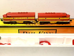 MTH RailKing O-Ga #RK2007L/RK2012B F3 A+B+A Diesel Set Florida East Coast NEW