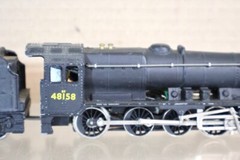 HORNBY DUBLO 2224 2 RAIL BR 2-8-0 CLASS 8F GOODS LOCOMOTIVE 48158 ol