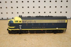 InterMountain Railway Co. 49026-07 ATSF Santa Fe #214 EMD F7A Diesel Loco HO