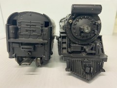 Lionel Postwar 2065 4-6-4 Hudson & 2046W Tender RUNS & LOOKS GREAT! EX+